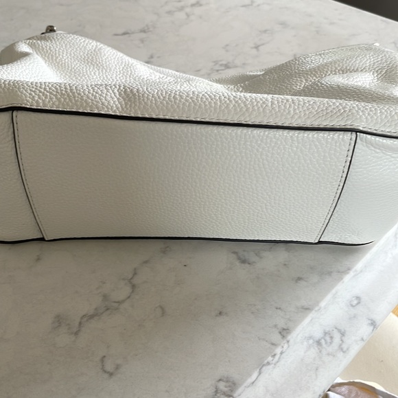 Kate spade white shoulder bag w pink lining - Picture 6 of 8